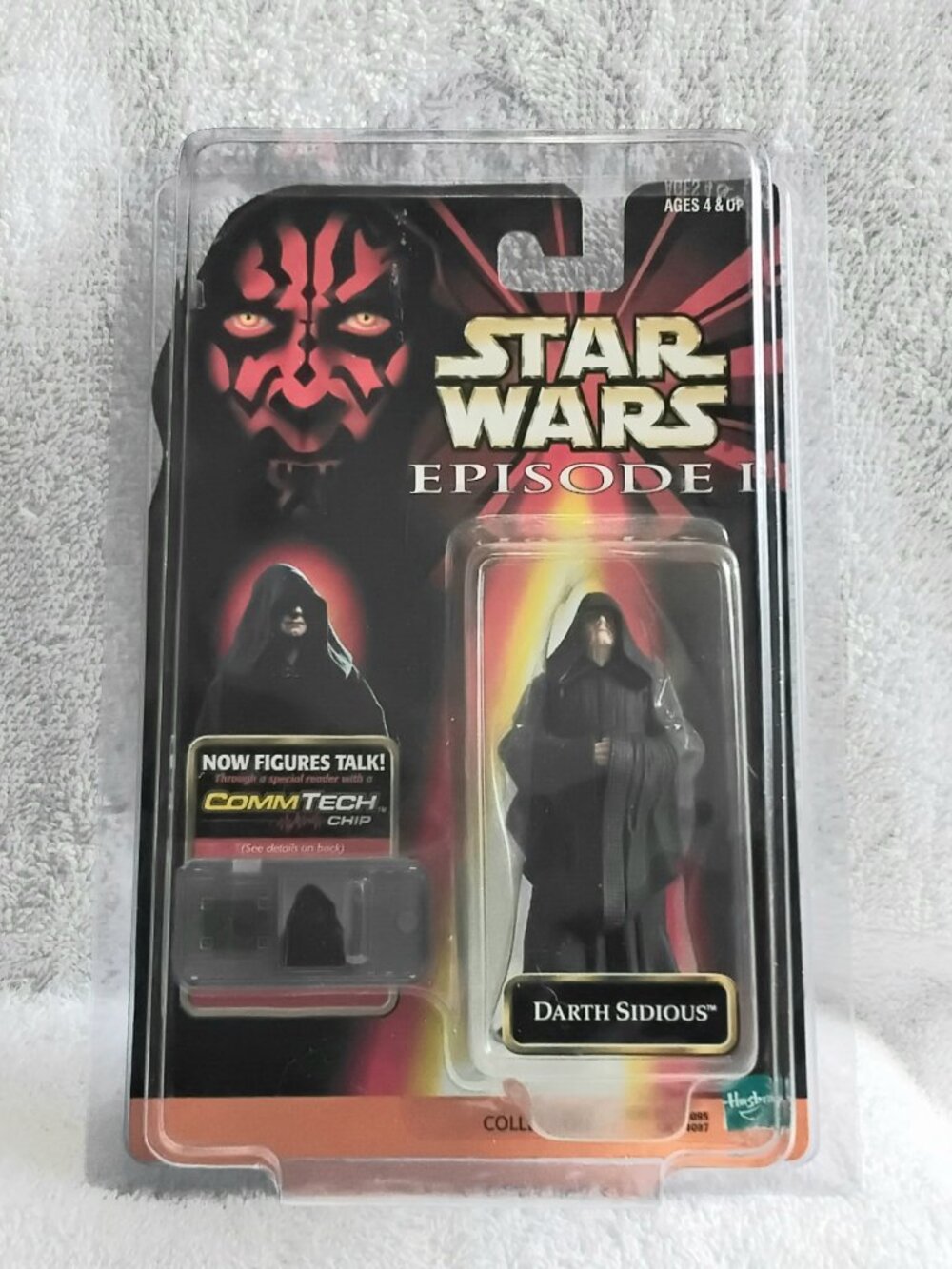 1998 Prestine Star Wars Episode I Darth Sidious CommTech Figure in Display Case!
